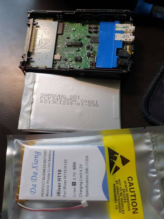 iriver_wrongbatt.jpg